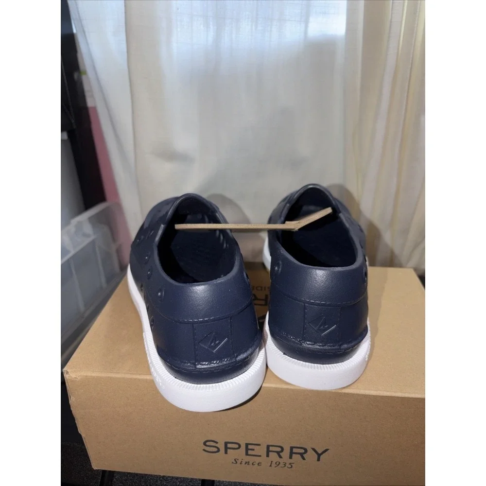 Sperry AO Float Navy Women's 6M Brand‎ New In Box- Waterproof Boat Shoes Comfy